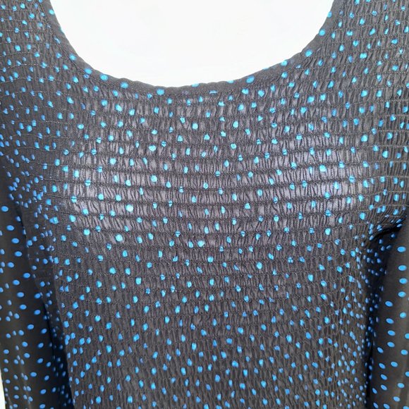 Lily White Blouse - Picture 3 of 5